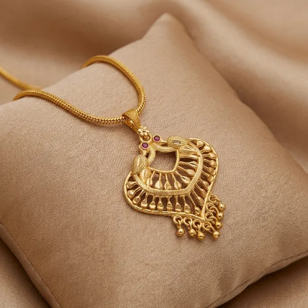 Designer_Pendant_Necklace_For_Women