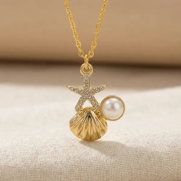 Designer_Pendant_Necklace_For_Women
