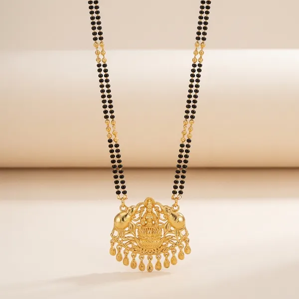 Traditional_Bead_Mangalsutra_With_Royal_Design