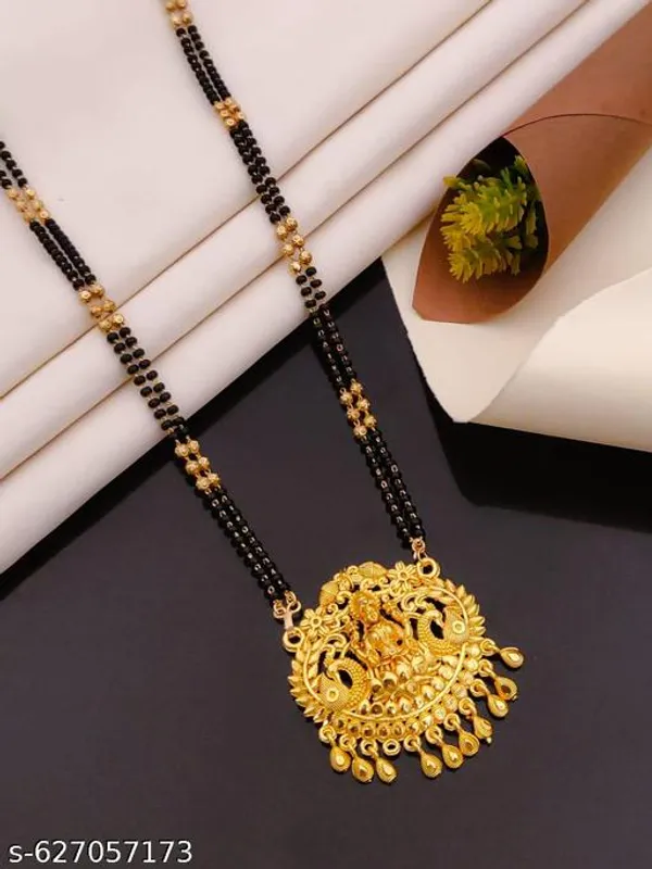 Traditional_Black_Bead_Mangalsutra_Necklace_For_Women