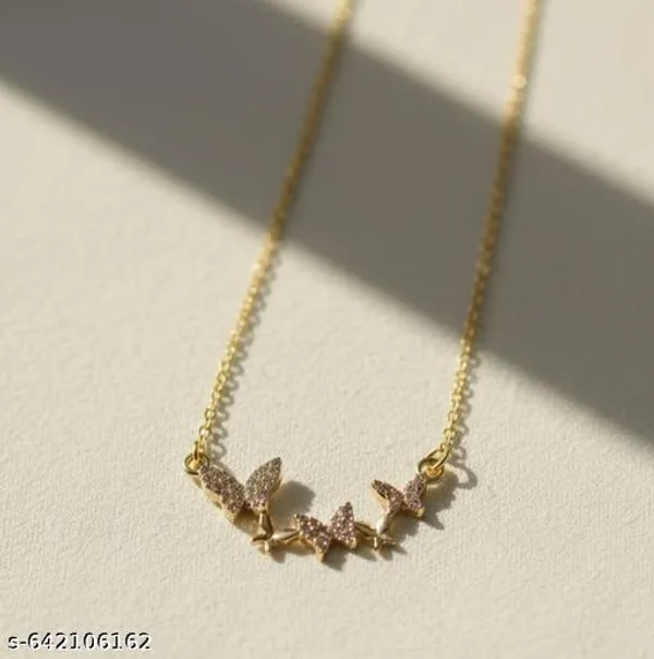 Designer_Pendant_Necklace_For_Women
