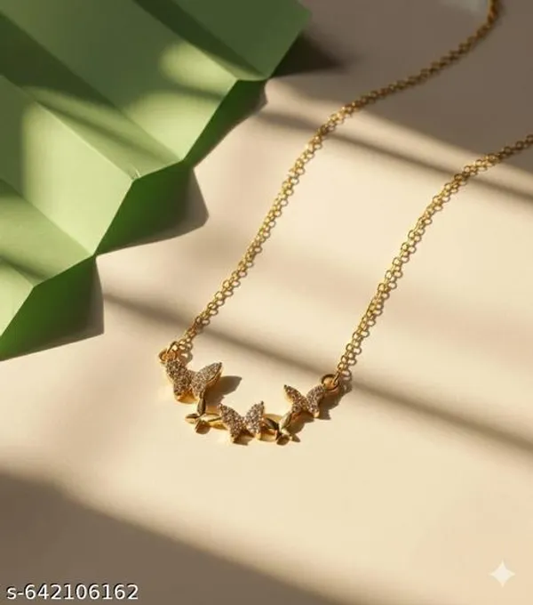 Designer_Pendant_Necklace_For_Women