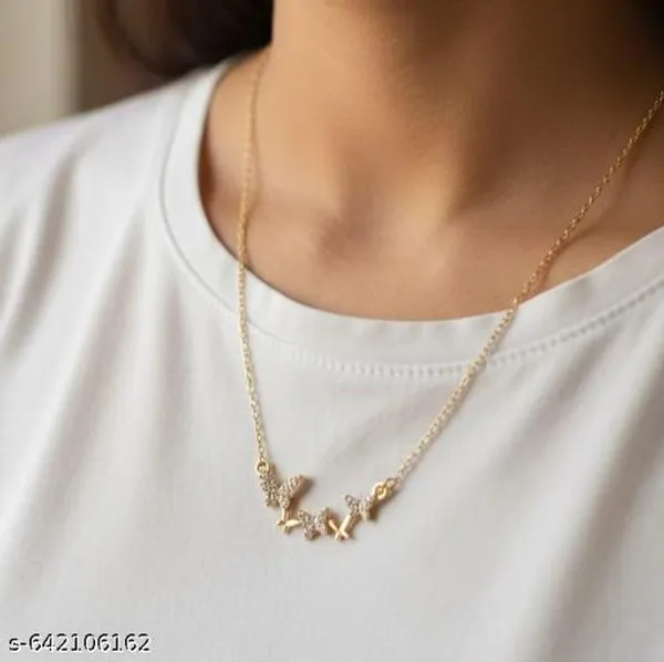 Designer_Pendant_Necklace_For_Women