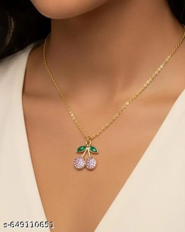 Designer_Pendant_Necklace_For_Women