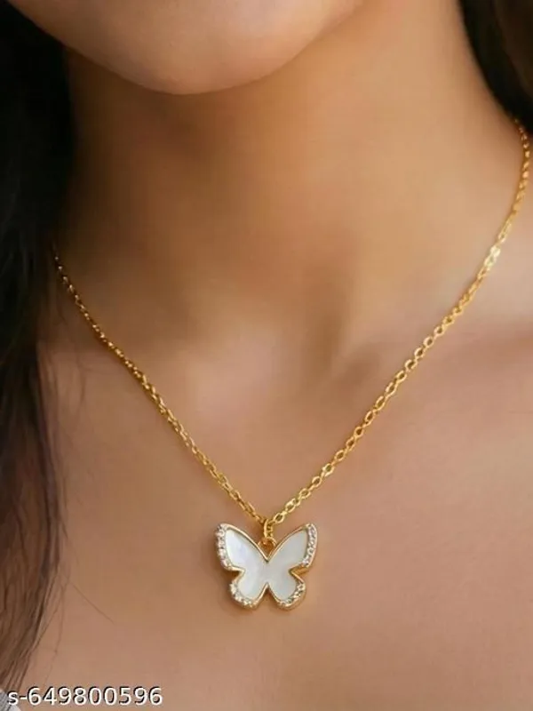 Designer_Pendant_Necklace_For_Women