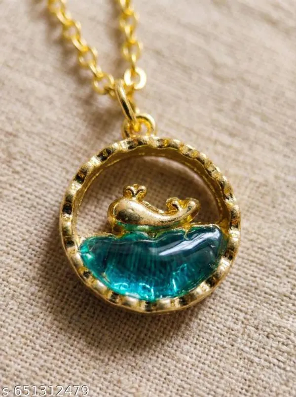 Designer_Pendant_Necklace_For_Women