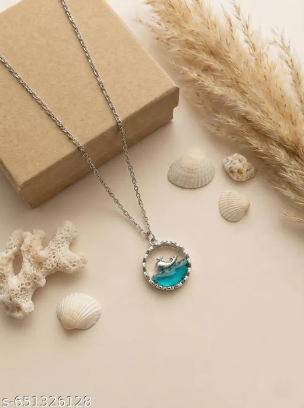 Designer_Pendant_Necklace_For_Women