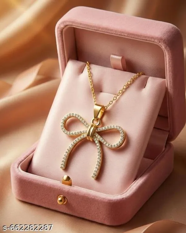 Designer_Pendant_Necklace_For_Women