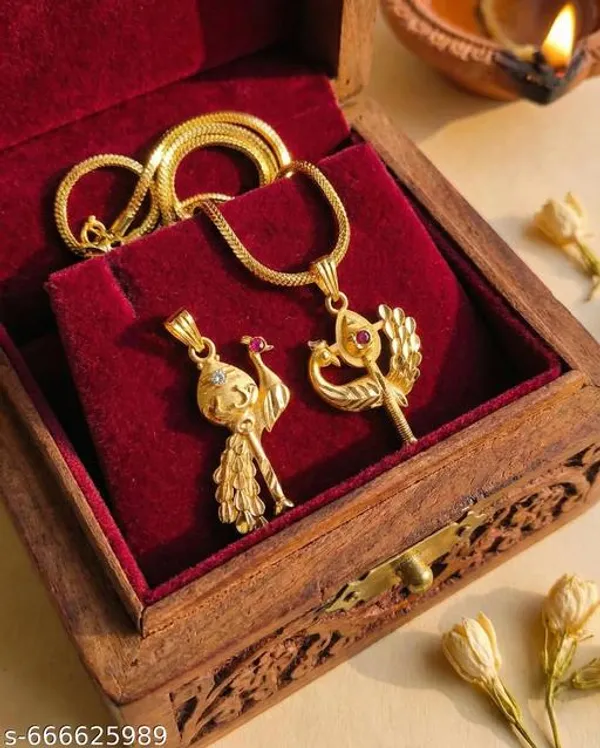 Designer_Mayur_&_Murgan_Pendant_Combo_With_1_Chain_For_Women