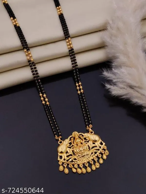 Traditional_Bead_Mangalsutra_With_Royal_Design