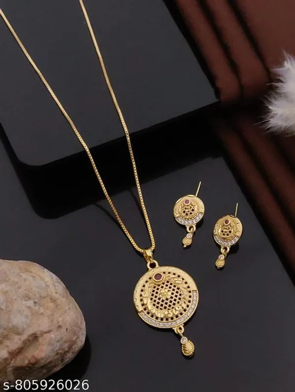 Womens_Fashion_Necklace_Set_With_Matching_Earrings
