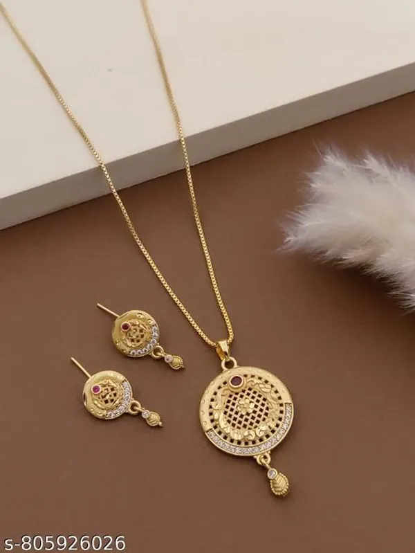Womens_Fashion_Necklace_Set_With_Matching_Earrings