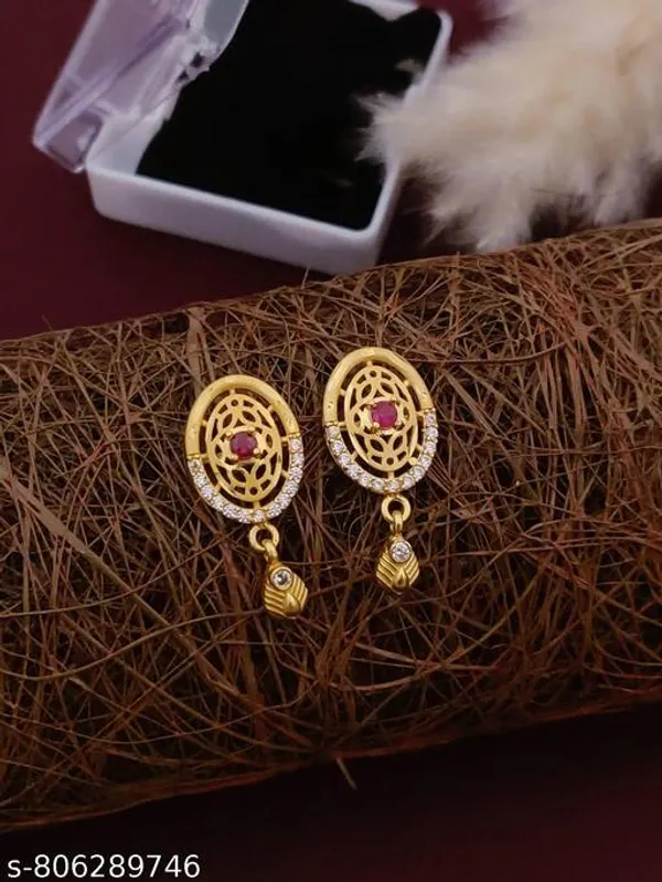Trendy_Earrings_For_Women