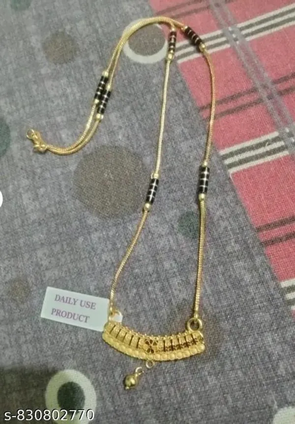 Traditional_Black_Bead_Mangalsutra_Necklace_For_Women