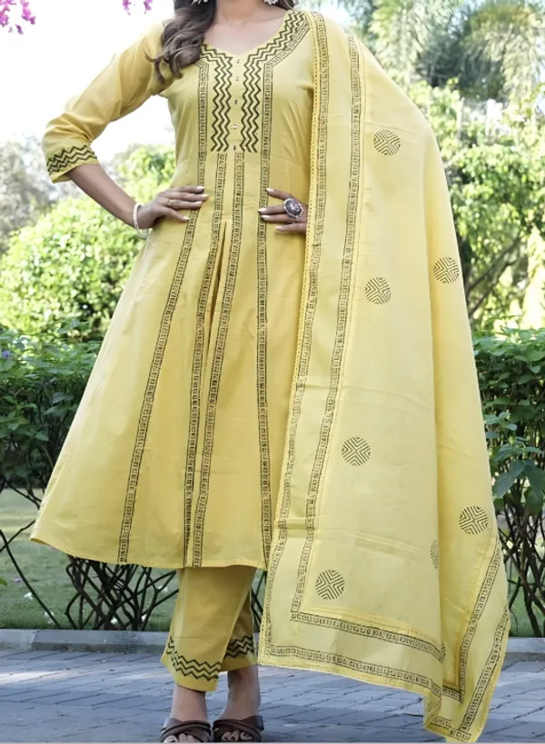Yellow_Cotton_Kurta_Set_For_Women