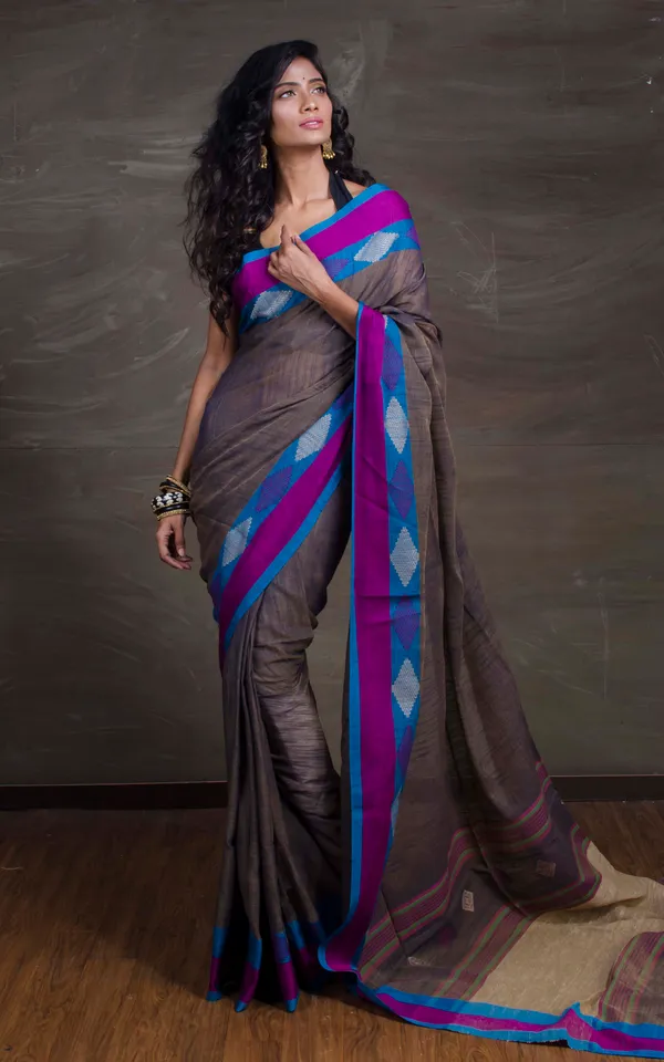 Premium_Quality_Double_Warp_Soft_Cotton_Saree_In_Dark_Grey