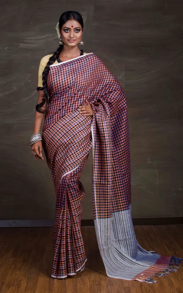 Pure_Handloom_Checks_Linen_Saree_In_Brown