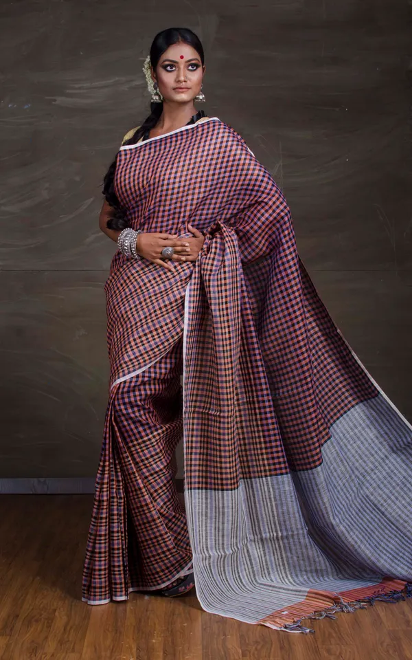 Pure_Handloom_Checks_Linen_Saree_In_Brown