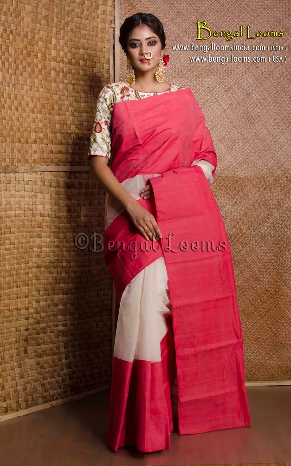 Mahapar_Bengal_Handloom_Cotton_Saree_In_Off_White_And_Red