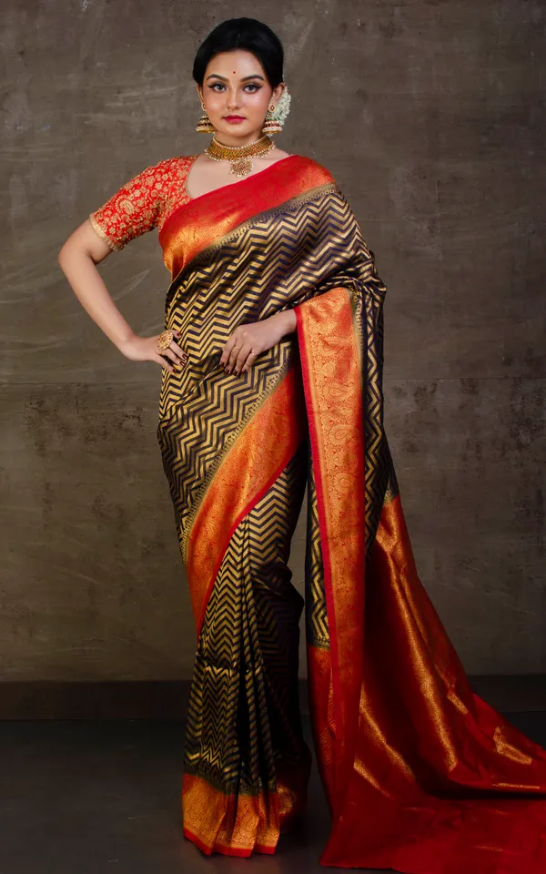 Tan_Chui_Brocade_Work_Katan_Silk_Saree_In_Midnight_Blue_And_Red