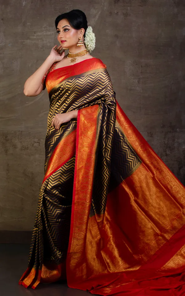 Tan_Chui_Brocade_Work_Katan_Silk_Saree_In_Midnight_Blue_And_Red