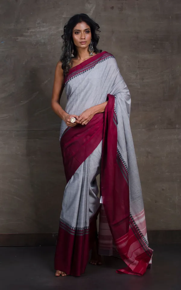 Bengal_Handloom_Designer_Cotton_Saree_In_Grey_Maroon_And_Black