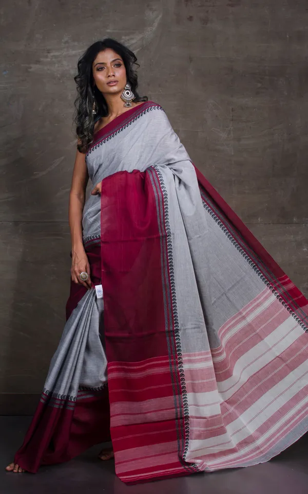 Bengal_Handloom_Designer_Cotton_Saree_In_Grey_Maroon_And_Black