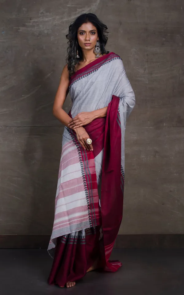 Bengal_Handloom_Designer_Cotton_Saree_In_Grey_Maroon_And_Black