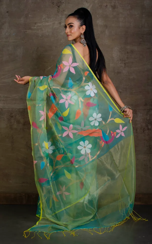 Peacock_And_Floral_Motif_Work_Muslin_Silk_Jamdani_Saree_In_Tiffany_Blue_Yellow_And_Multicolor_Thread_Work