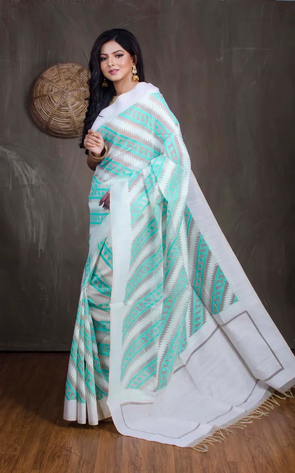 Blended_Cotton_Muslin_Jamdani_Saree_In_White_And_Sea_Green