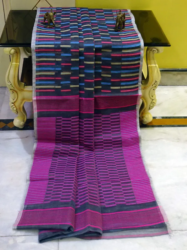 Raindrops_Jamdani_Saree_In_Slate_Grey_Multicolor_Thread_Work