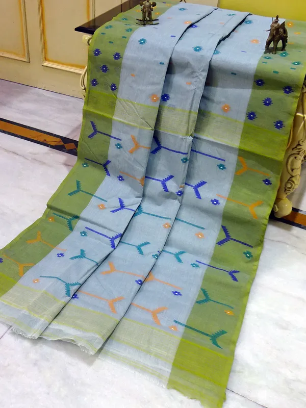 Hand_Work_Cotton_Dhakai_Jamdani_Saree_In_Grey_Green_And_Multicolor
