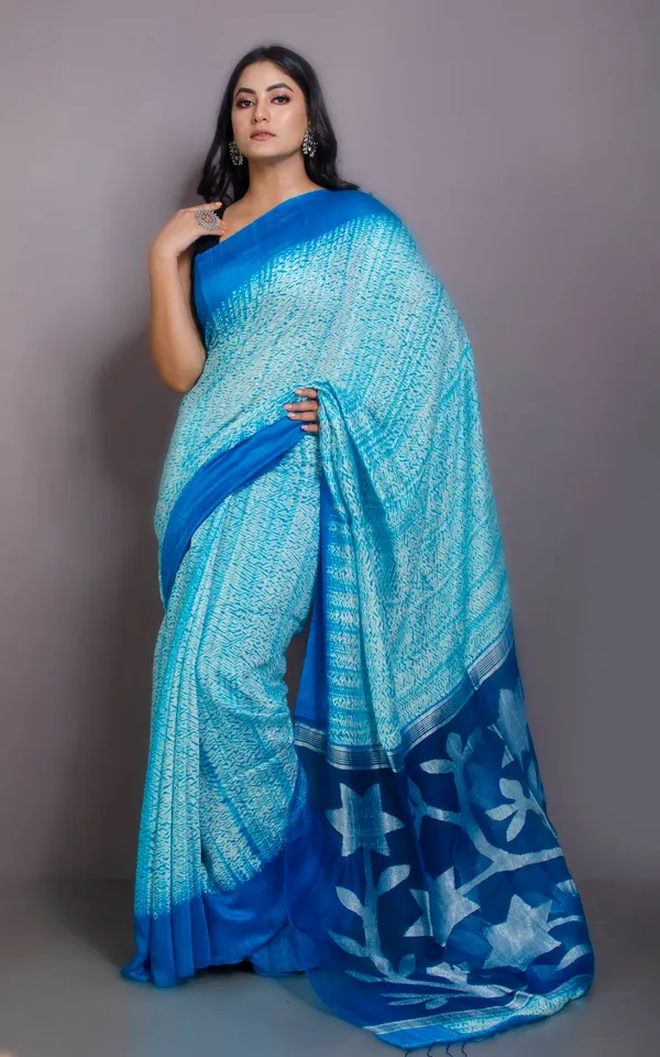 Pure_Handloom_Matka_Shibori_Jamdani_Saree_In_Off_White_Azure_And_Silver