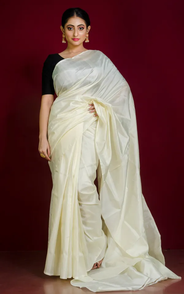 Soft_Woven_Bishnupuri_Katan_Silk_Saree_In_Chiffon_White