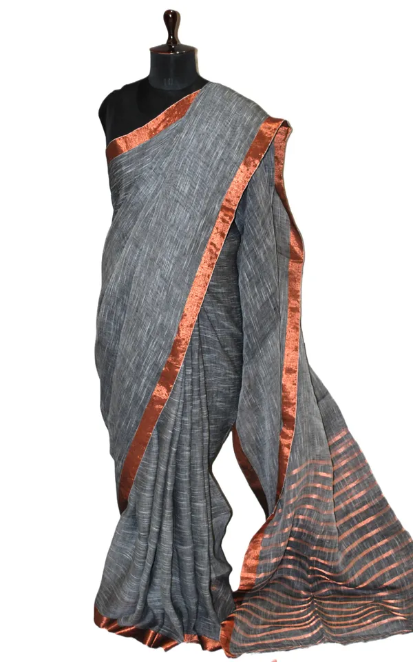 Smart_Linen_Saree_With_Stripe_Pallu_In_Steel_Grey_Off_White_And_Copper_Zari