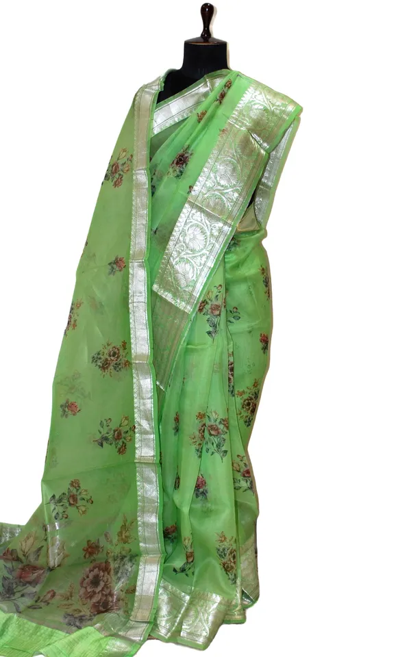 Digital_Printed_Handloom_Kora_Silk_Banarasi_Saree_In_Mint_Green_Multicolor_And_Antique_Silver_Zari