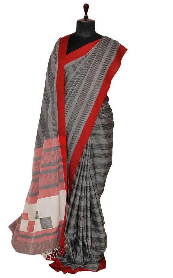 Self_Woven_Stripes_Soft_Cotton_Jamdani_Saree_In_Charcoal_Grey_Red_And_Black
