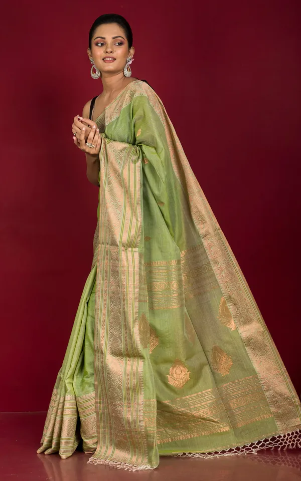 Hand_Woven_Tussar_Cotton_Silk_Banarasi_Katan_Saree_In_Paste_Green_And_Copper