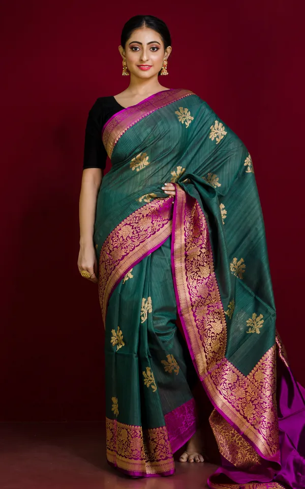 Premium_Quality_Tussar_Banarasi_Silk_Saree_In_Myrtle_Green_And_Magenta