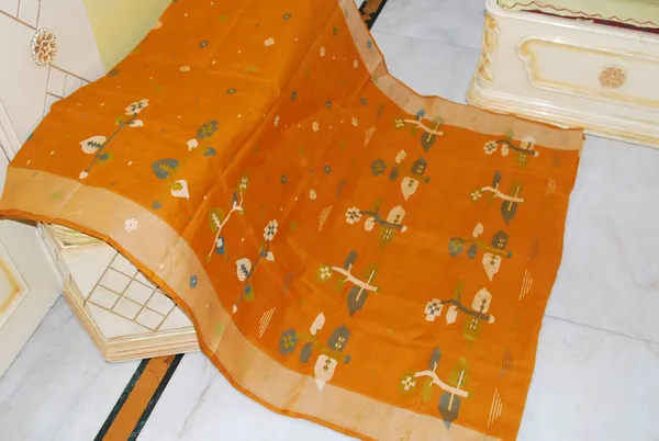 Hand_Woven_Skirt_Nakshi_Work_Cotton_Dhakai_Jamdani_Saree_In_Dark_Amber_And_Multicolor