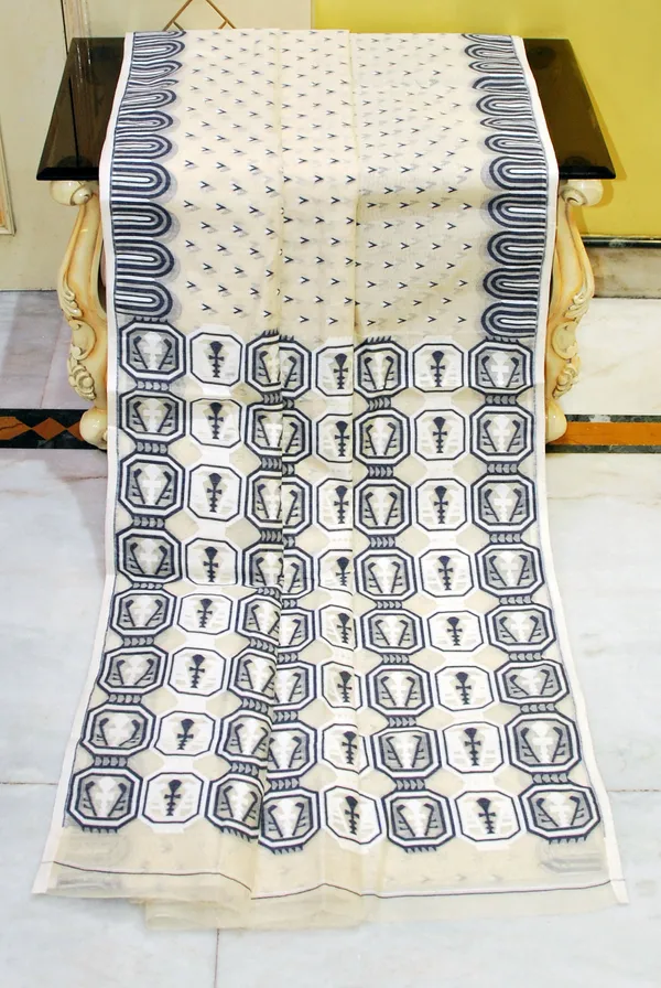 Hand_Woven_Jamdani_Saree_In_Parchment_White_Black_And_Off_White