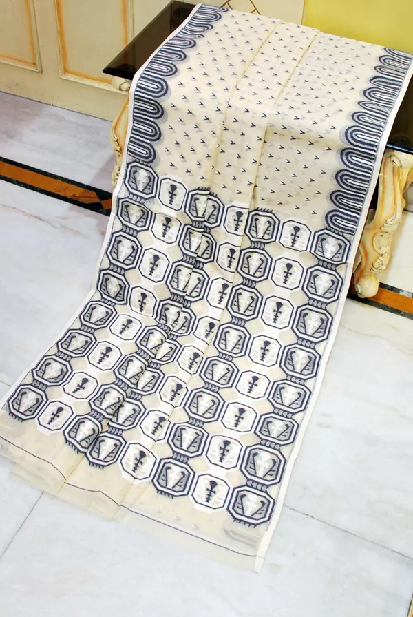 Hand_Woven_Jamdani_Saree_In_Parchment_White_Black_And_Off_White