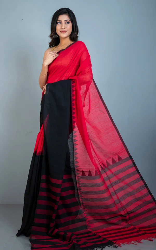 Half_And_Half_Designer_Soft_Cotton_Khaddar_Saree_In_Red_And_Black