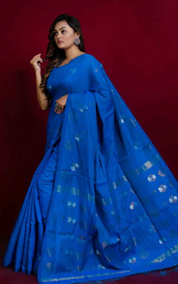 Premium_Quality_Kadiyal_Dollar_Butta_Work_Matka_Tussar_Saree_In_Lapis_Blue_Gold_And_Silver
