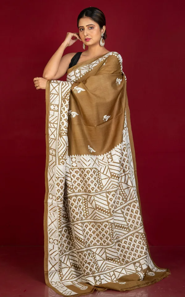 Premium_Quality_Hand_Embroidery_Kantha_Work_On_Pure_Gachi_Tussar_Saree_In_Coffee_Brown_And_Off_White