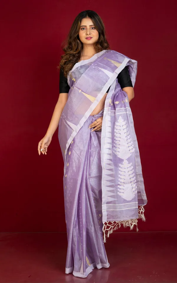 Handloom_Tussar_Silk_Jamdani_Saree_In_Lavender_Off_White_And_Gold