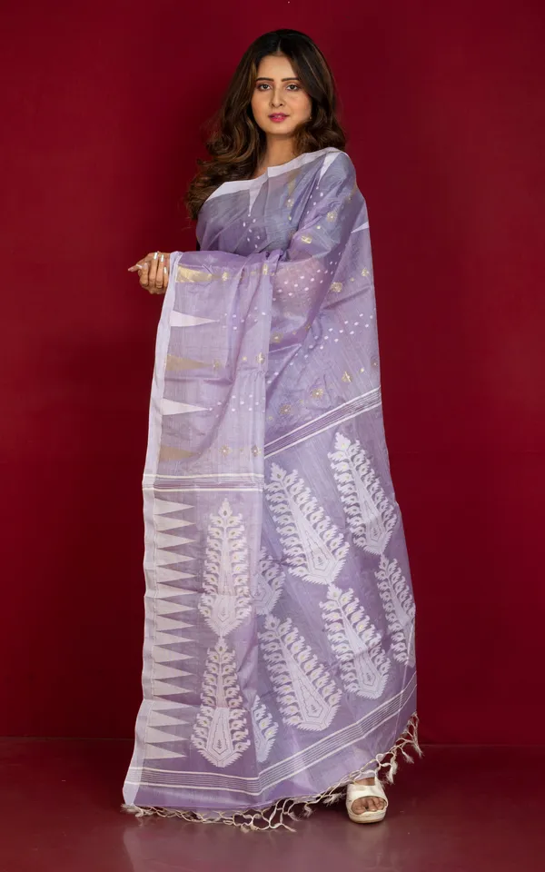 Handloom_Tussar_Silk_Jamdani_Saree_In_Lavender_Off_White_And_Gold