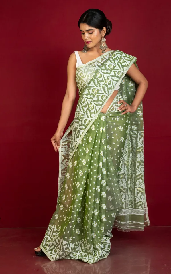 Solapuri_Work_Jamdani_Saree_In_Pickle_Green_White_And_Golden
