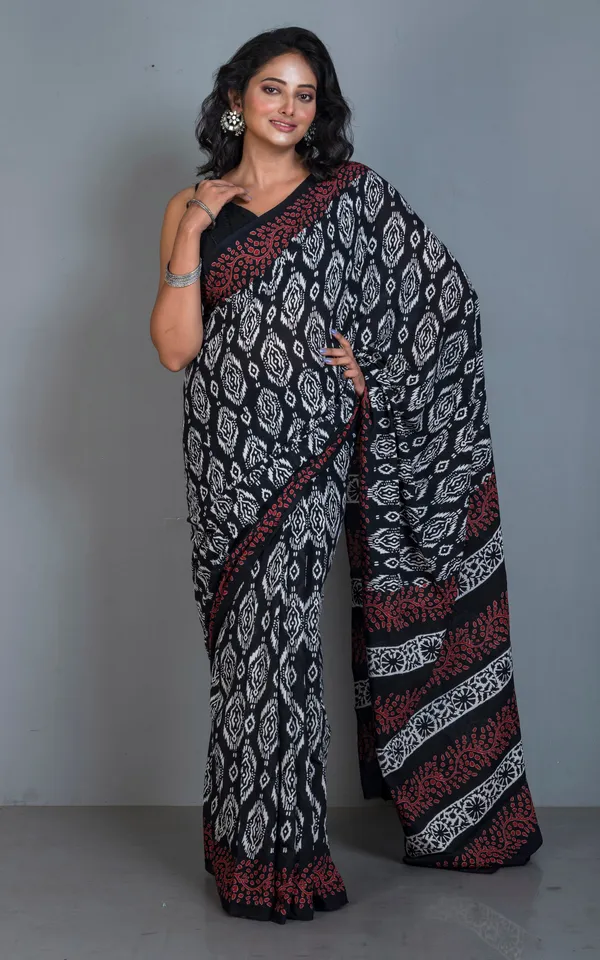 Chunapatti_Block_Printed_Soft_Mulmul_Pure_Cotton_Saree_In_Black_Off_White_And_Brown