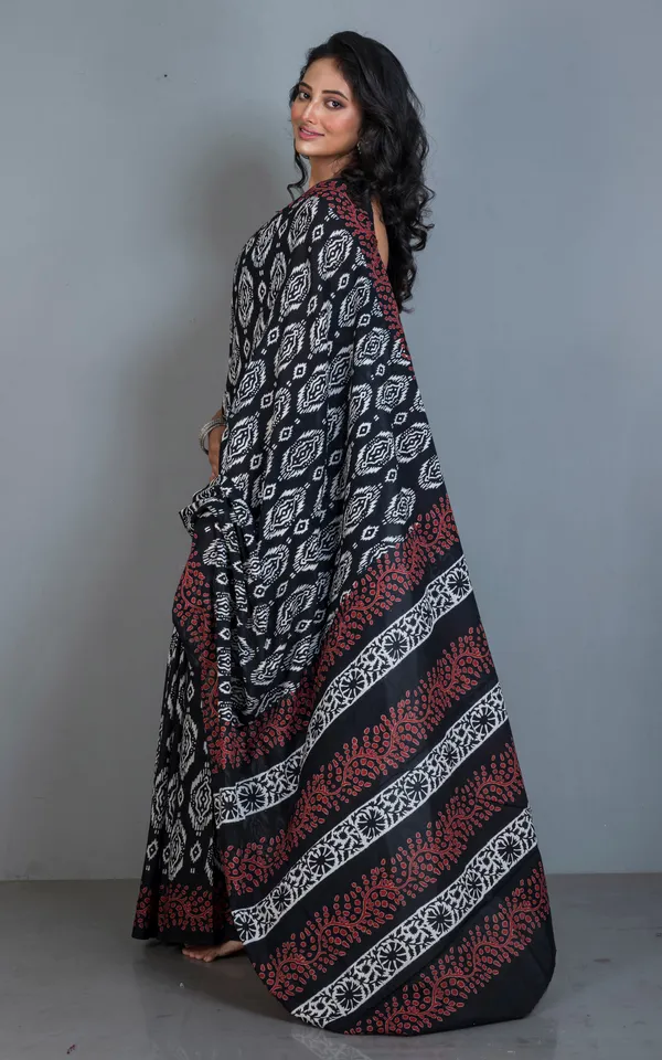 Chunapatti_Block_Printed_Soft_Mulmul_Pure_Cotton_Saree_In_Black_Off_White_And_Brown